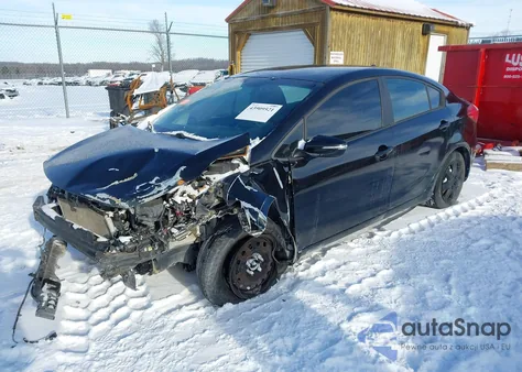 2016 Kia Forte Lx z USA, uszkodzony, nr VIN KNAFX4A65G5537909